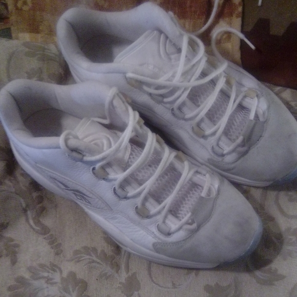 Allen Iverson Reebok Question - Picture 2 of 3